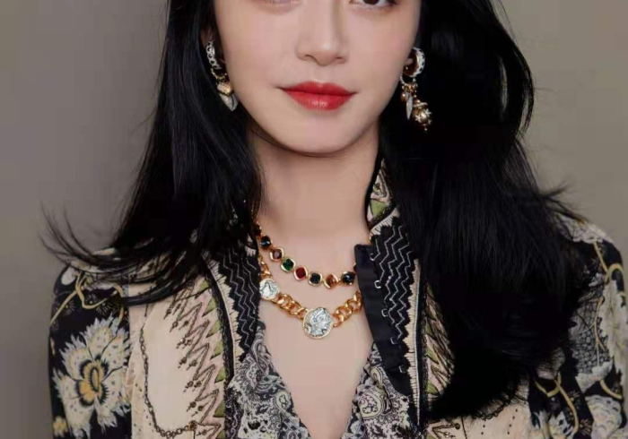 房卡必备教程“微信牛牛房卡链接找谁买”详细房卡教程