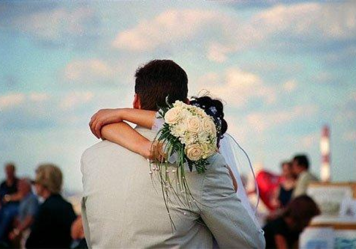 房卡必备教程“微信链接斗牛房卡如何购买”获取房卡教程-哔哩哔哩