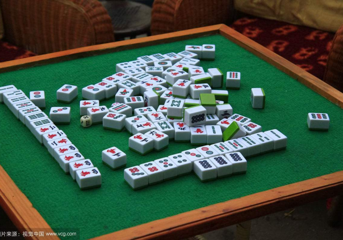 【第一消息】“天天爱临沦麻将怎么只赢不输”(果然有透视挂)